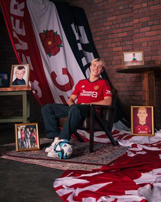 Man United chính thức nổ bom tấn Rasmus Hojlund 1 Man United chính thức nổ bom tấn Rasmus Hojlund 1