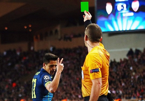 Thẻ xanh trong bóng đá là gì Giải mã bí ẩn thẻ xanh mà không phải ai cũng biết 2