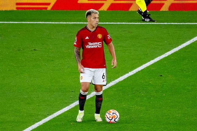 MU tiếp tục mất thêm Lisandro Martinez vì chấn thương 1 MU tiếp tục mất thêm Lisandro Martinez vì chấn thương 1