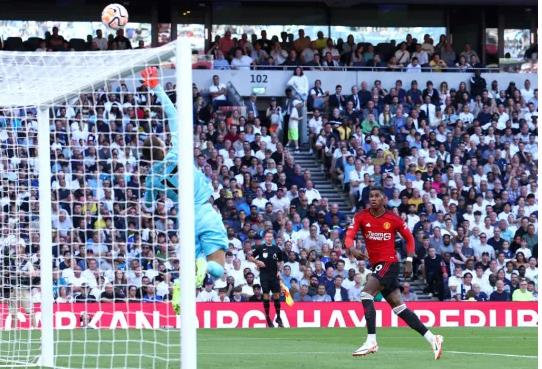 Roy Keane chỉ trích Rashford Roy Keane chi trich Rashford
