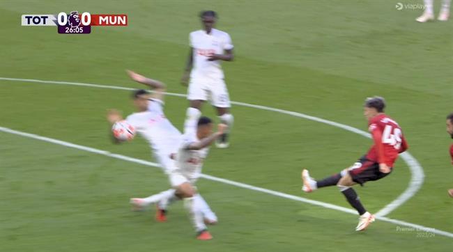 Erik ten Hag ngao ngán khi MU mất quả penalty trước Tottenham 1 Erik ten Hag ngao ngán khi MU mất quả penalty trước Tottenham 1