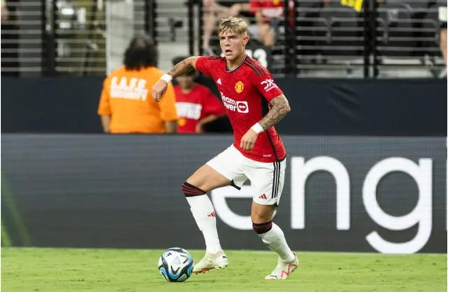 Brandon Williams sap roi MU o He 2023