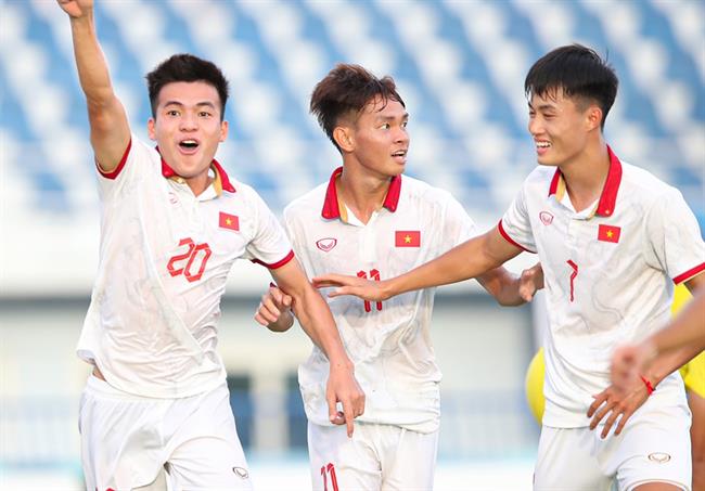 HLV Hoàng Anh Tuấn tự tin trước thềm chung kết U23 Đông Nam Á 1