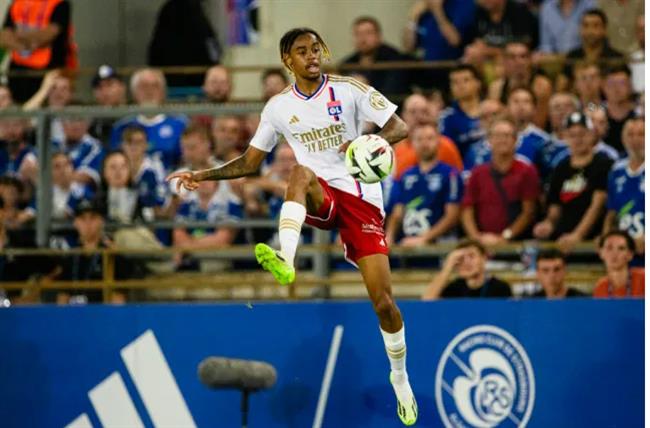 Chelsea đang quan tâm Bradley Barcola Chelsea dang quan tam Bradley Barcola