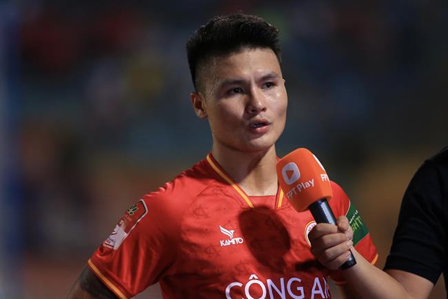 Quang Hải, Văn Hậu nói gì sau chức vô địch V-League cùng CLB CAHN?