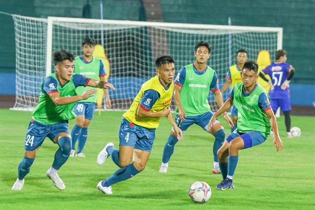 Đâu là đội hình HLV Troussier sử dụng cho trận ra quân tại VL U23 châu Á 1
