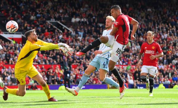 Casemiro choi khong qua tot o mua giai nam nay