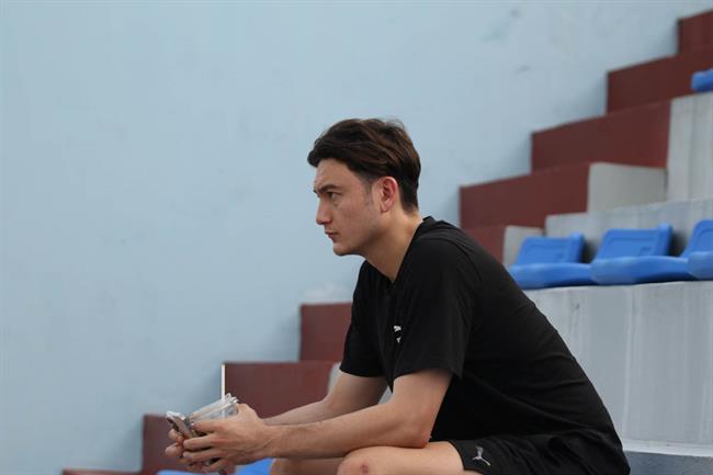 Không được xếp thi đấu, Đặng Văn Lâm tính ngày rời CLB Bình Định?