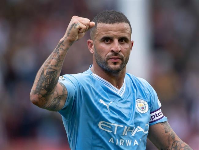 Kyle Walker đặt mục tiêu vô địch Premier League năm lần liên tiếp