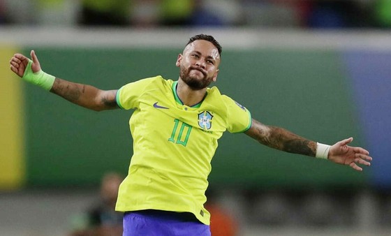 Ancelotti quyết giữ Neymar bất chấp chấn thương 1 Ancelotti quyết giữ Neymar bất chấp chấn thương 1