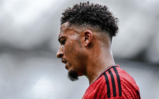 Sancho nên rời Man United để trở lại Bundesliga