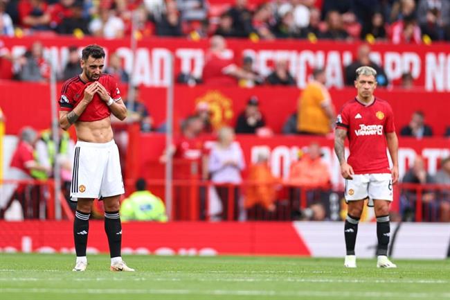 Cầu thủ MU ẩu đả trong phòng thay đồ sau trận thua Brighton