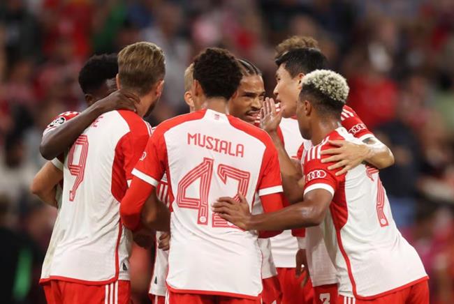 Bayern danh bai MU voi ty so 4-3