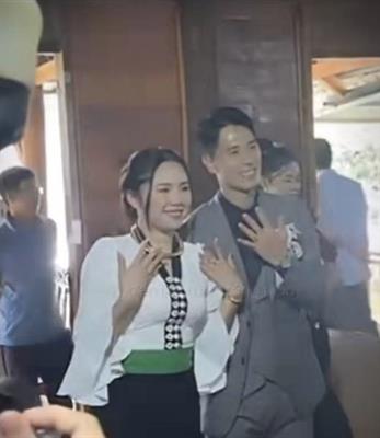 Hôn lễ đặc biệt của trung vệ Trần Đình Trọng 3