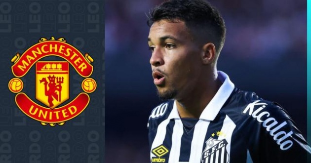 MU quan tam Marcos Leonardo 