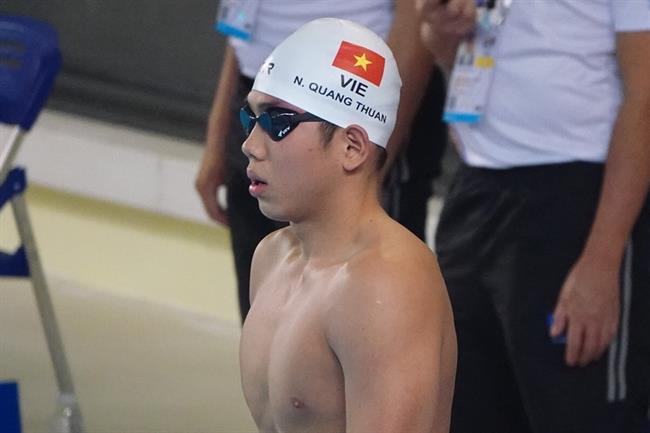 Em trai Ánh Viên vào chung kết 400m bơi hỗn hợp