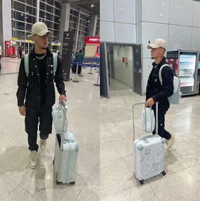 Antony trở lại Anh phục vụ quá trình điều tra các cáo buộc 1