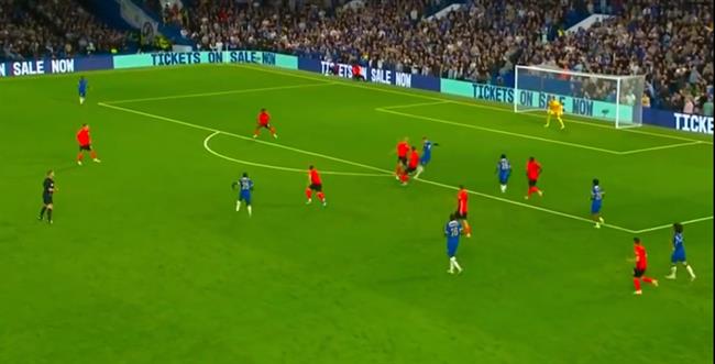 NHM Chelsea và Brighton nổi điên vì không có VAR 1 NHM Chelsea và Brighton nổi điên vì không có VAR 1