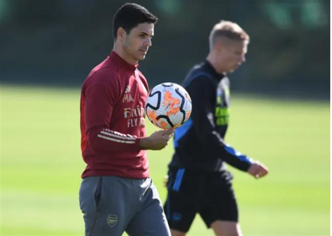 Mikel Arteta khong co doi hinh tot nhat truoc Bournemouth