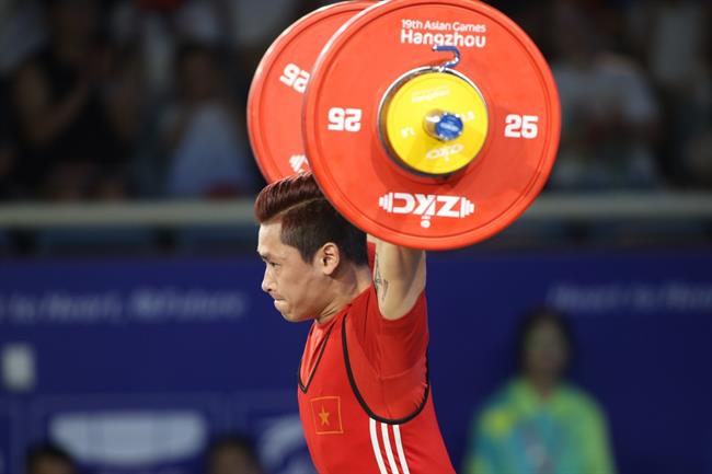 Lực sĩ Trịnh Văn Vinh giành vé thứ 6 dự Olympic