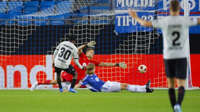 Bayer Leverkusen danh bai Molde 2-1