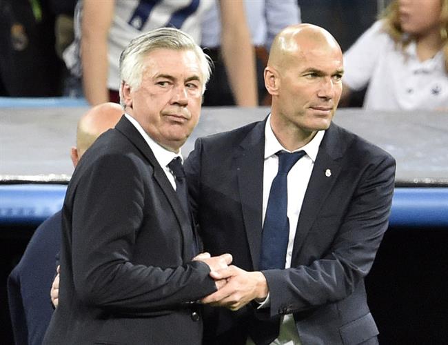 Zinedine Zidane co the thay the Carlo Ancelotti dan dat Real Madrid?