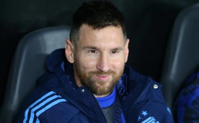 Messi so sánh ĐT Argentina hiện tại với Barcelona dưới thời Pep 1