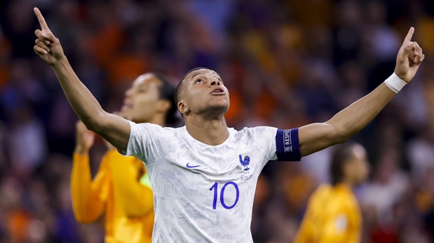 Kylian Mbappe chỉ ra khác biệt giữa HLV Enrique và Deschamps 1 Kylian Mbappe chỉ ra khác biệt giữa HLV Enrique và Deschamps 1