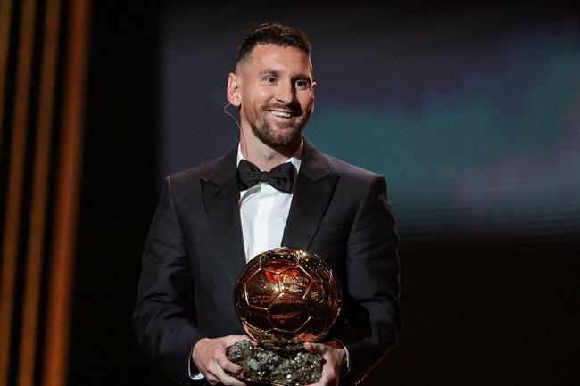 Messi có thể giành Quả bóng vàng 15 lần nếu không có Ronaldo