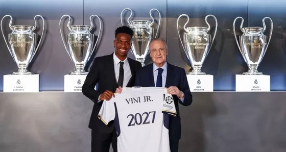 Chia sẻ của Vinicius Junior sau khi gia hạn với Real Madrid