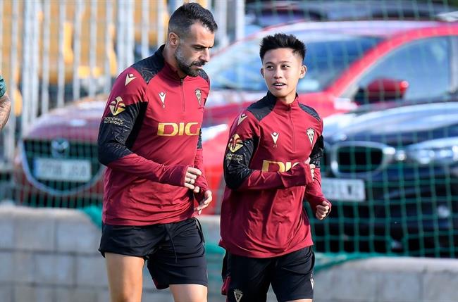 Rộ tin Hoàng Vĩnh Nguyên gia nhập HAGL sau khi trở về từ Tây Ban Nha 1