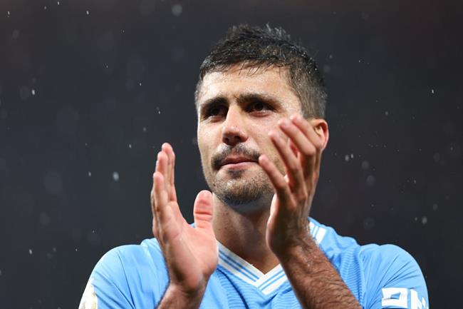 Man City chiều chuộng Rodri với mức lương khủng