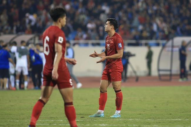 Điểm nhấn Việt Nam 0-1 Iraq: 'Fergie Time' của đội khách