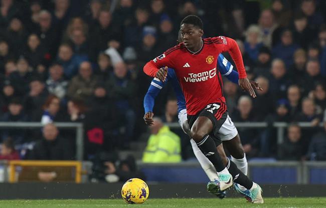 fulham đấu với man utd