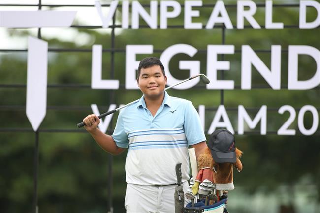 Golfer 16 tuổi háo hức đọ sức với các huyền thoại thế giới
