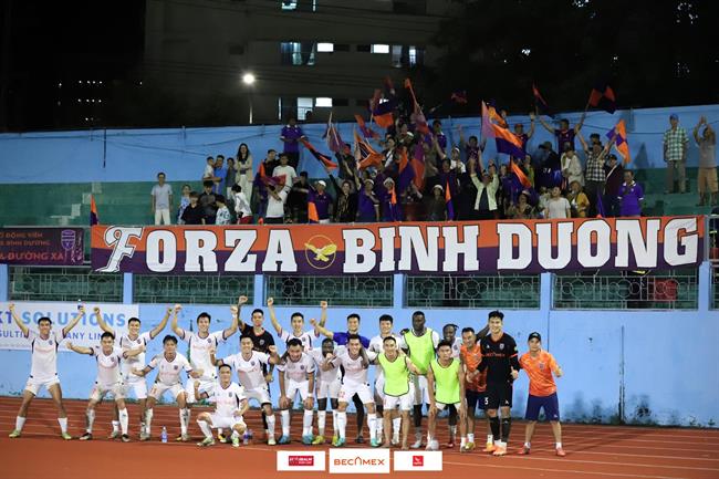 Binh Duong gianh chien thang 2-0 truoc Khanh Hoa