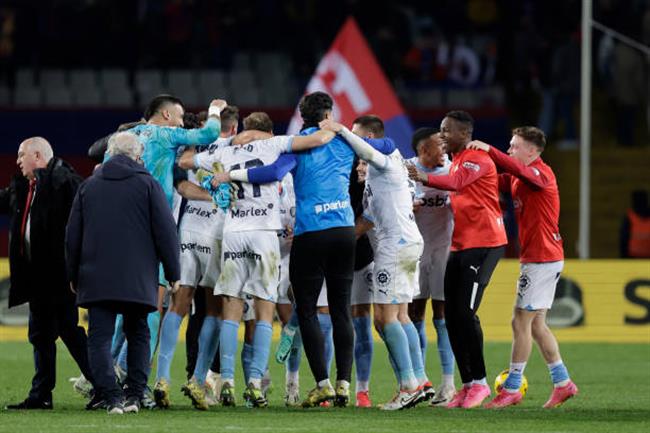 HLV Xavi cay cú khi Barca thua đau Girona trên sân nhà 1