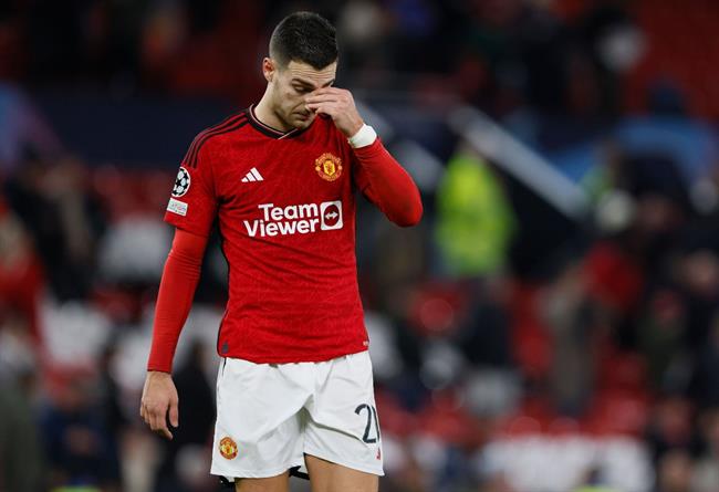 Diogo Dalot không hài lòng với một nhận xét của Ruben Amorim 1