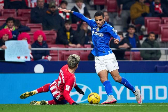 Griezmann ca ngợi tiền đạo MU