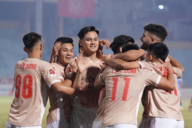 CLB Công An Hà Nội ra mắt tân binh thế chỗ Hồ Tấn Tài