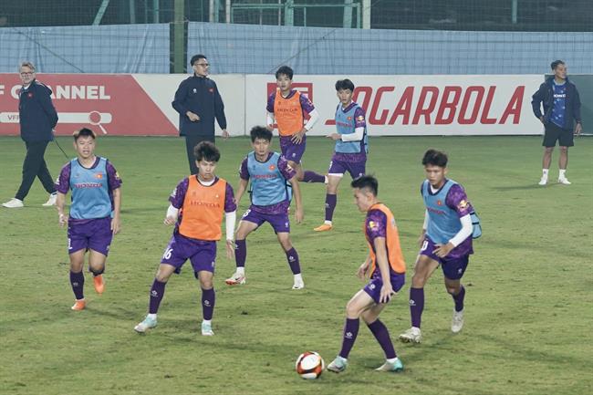 Nguyễn Hai Long được quan tâm đặc biệt trong ngày trở lại ĐTQG