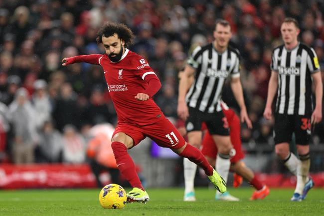 Salah lý giải quyết định thay giày sau hiệp một trước Newcastle