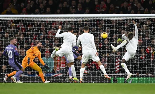 Mikel Arteta giải thích thế nào sau trận thua Liverpool 1