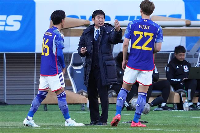 Nhật Bản vs Việt Nam gian nan ngày ra quân 3 Nhật Bản vs Việt Nam gian nan ngày ra quân 3