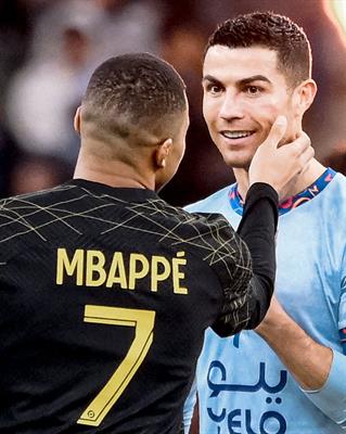 Ligue 1 đáp trả sau khi bị Ronaldo chê bai 1