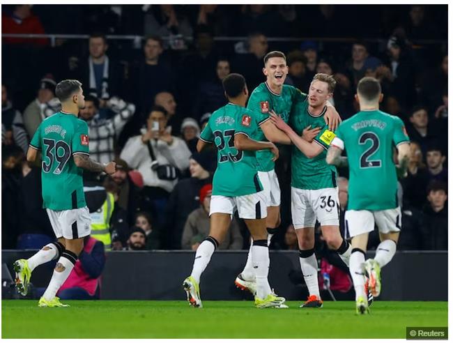 Nhận định Aston Villa vs Newcastle (03h15 ngày 311) Điểm tựa sân nhà 2 Nhận định Aston Villa vs Newcastle (03h15 ngày 311) Điểm tựa sân nhà 2