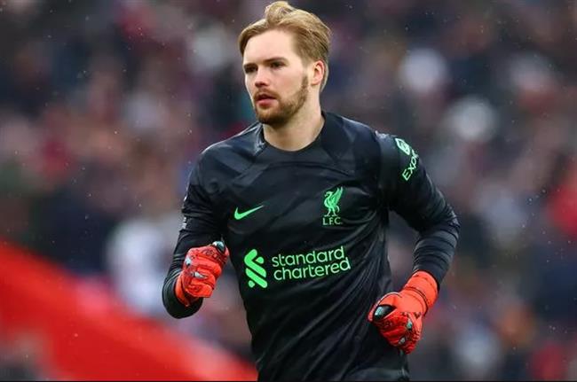 Sau Klopp, đến lượt Virgil van Dijk khen ngợi Caoimhin Kelleher 