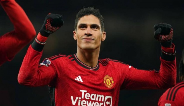 Trung ve Raphael Varane nhieu kha nang roi MU o He 2024