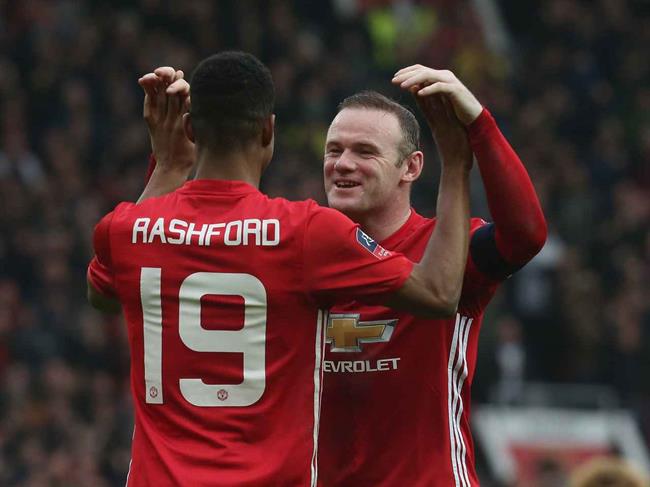 Wayne Rooney gửi tin nhắn cho Marcus Rashford Wayne Rooney gui tin nhan cho Marcus Rashford
