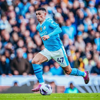 Foden toa sang truoc MU